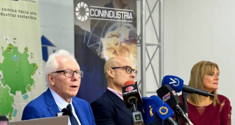 Gobierno ofreció 350 empresas públicas al capital privado nacional para que invierta y asuma su gestión 1 Conindustria
