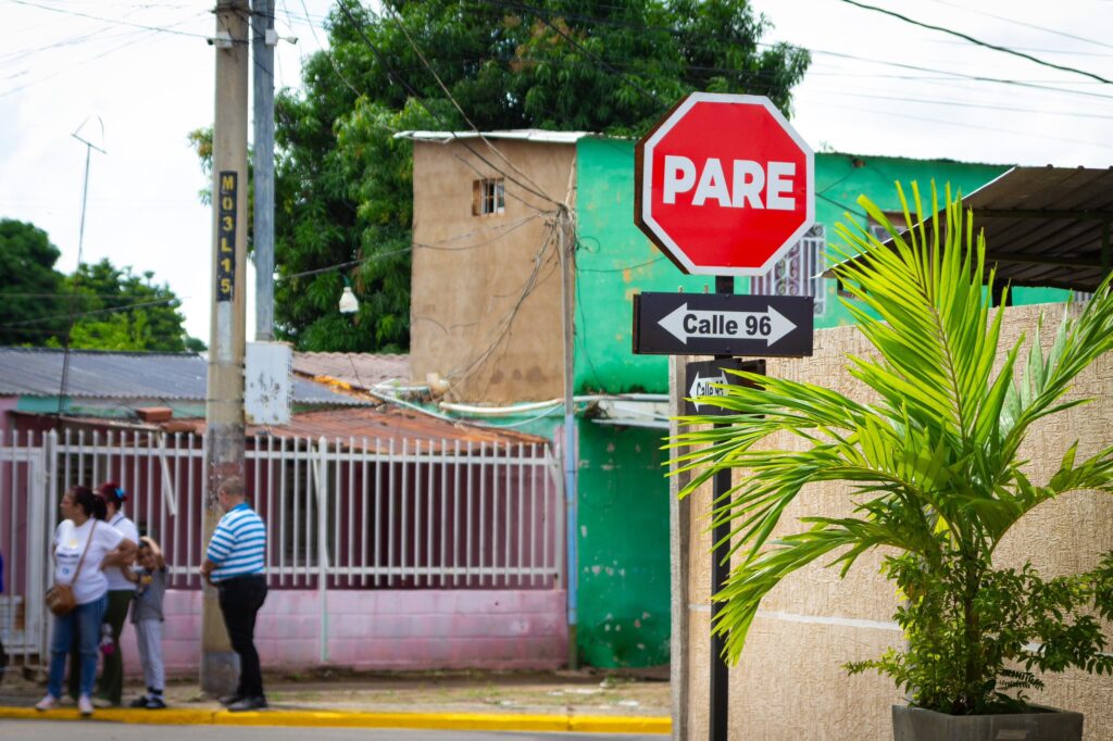 Gobernador Rosales inauguró trabajos de construcción, recuperación y modernización en el sector «Felipe Pirela» de Maracaibo 4 IMG 20241116 WA0083