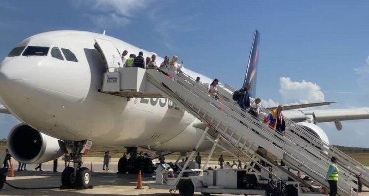 Más de 290 turistas de Polonia llegaron a la isla de Margarita 1 Turistas