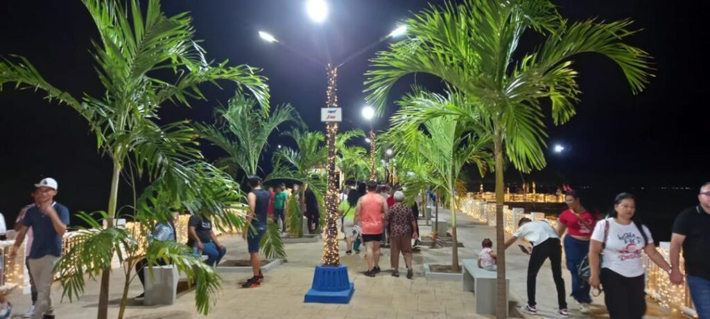 Continúan los trabajos de recuperación y modernización de la Plaza El Buen Maestro de Maracaibo 4 WhatsApp Image 2024 11 05 at 9.33.41 AM 1