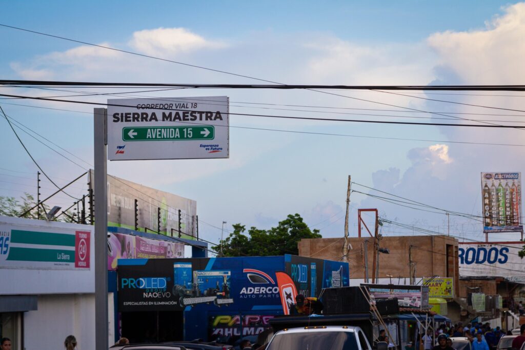 Gobernador Rosales inauguró los trabajos de construcción y modernización de la vialidad de Sierra Maestra 3 WhatsApp Image 2024 11 27 at 12.55.30 PM