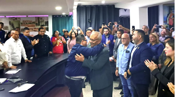 Ramón Chirinos fue juramentado como alcalde encargado del municipio Cabimas 1 Ramón Chirinos