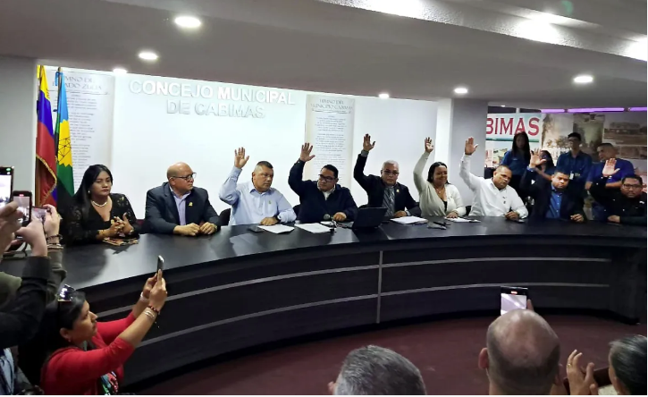 Ramón Chirinos fue juramentado como alcalde encargado del municipio Cabimas 2 Nuevo alcalde Cabimas