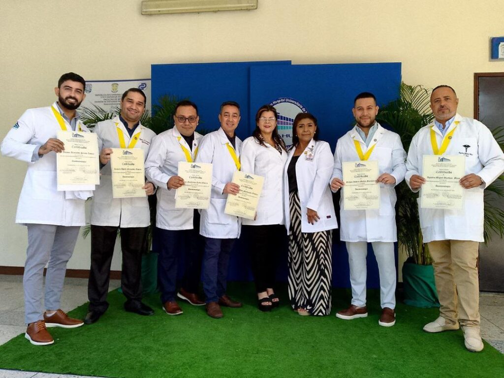 La Casa de Salud y Saberes egresó a 88 nuevos especialistas y sub-especialistas 6 WhatsApp Image 2024 12 10 at 10.40.02 AM 2
