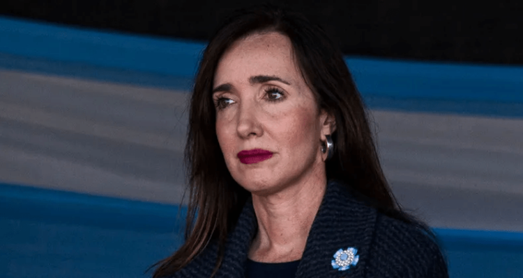 Vicepresidenta de Argentina dijo que «jamás habría autorizado a policía detenido viajar a Venezuela» 1 image 492