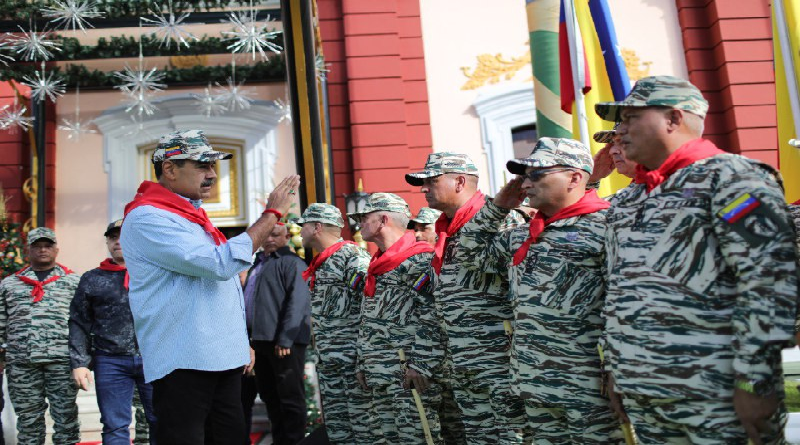 Presidente Maduro juramentó a la Milicia como «cuerpo combatiente de la