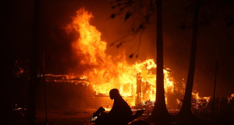 Sheinbaum apoyará a mexicanos y al gobernador de California por incendios en Los Ángeles 1 51674060c0b4eabd43c19f9042033948a3794b23 1068x712 1