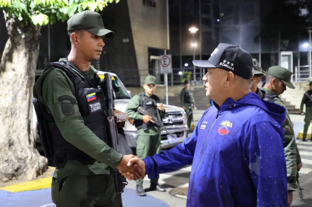 Vicepresidente Sectorial Diosdado Cabello supervisó despliegue popular militar-policial en Caracas 4 WhatsApp Image 2025 01 07 at 10.00.38 AM 3