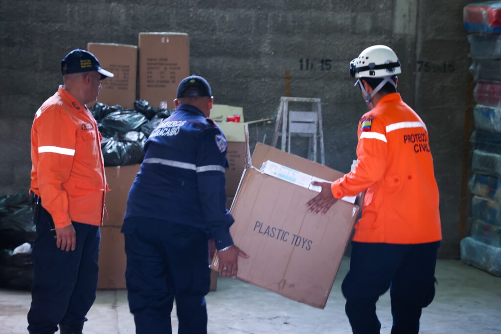 Gobierno Bolivariano envía ayuda humanitaria a desplazados en el estado Zulia 3 WhatsApp Image 2025 01 21 at 5.05.16 PM 1