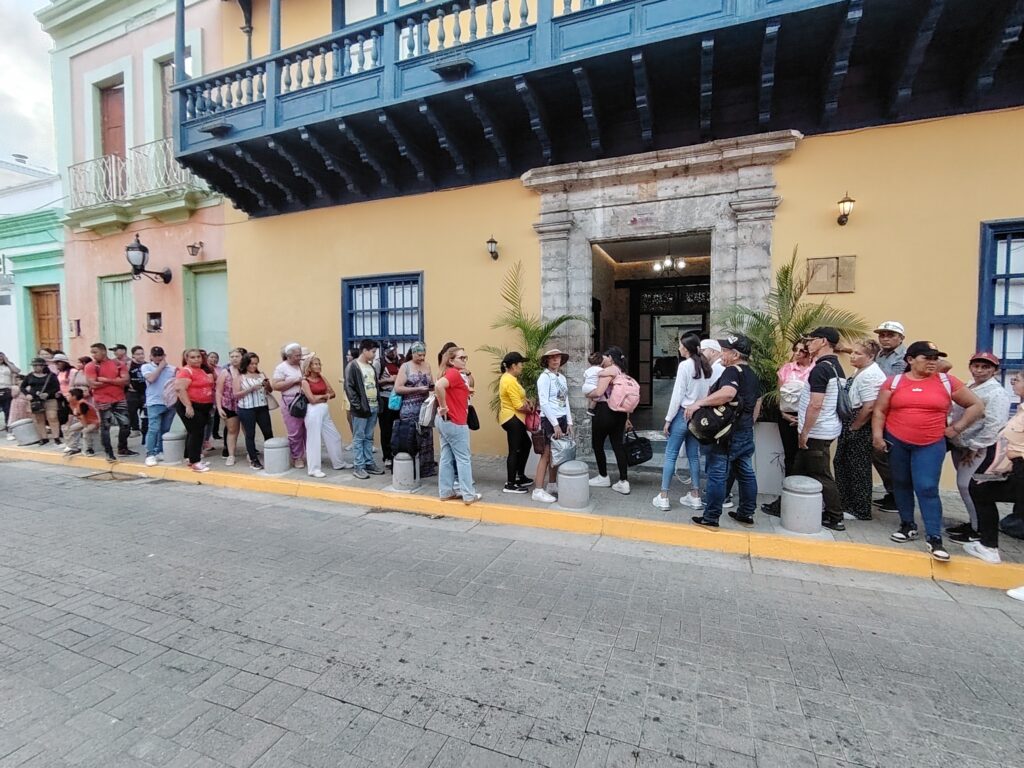 Playas De Carabobo Lucieron Abarrotadas En Primer Fin De Semana De 2025 