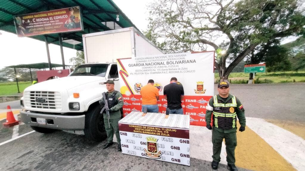 Sur del Lago: Detuvieron a dos hombres con $64.360 ocultos en sacos de abono 2 Imagen de WhatsApp 2025 02 26 a las 17.42.37 79ad7f4d
