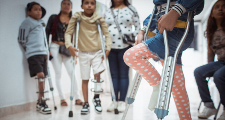 Niños con pseudoartrosis congénita tratados con células madre evolucionan satisfactoriamente 1 Pseudoartrosis 2