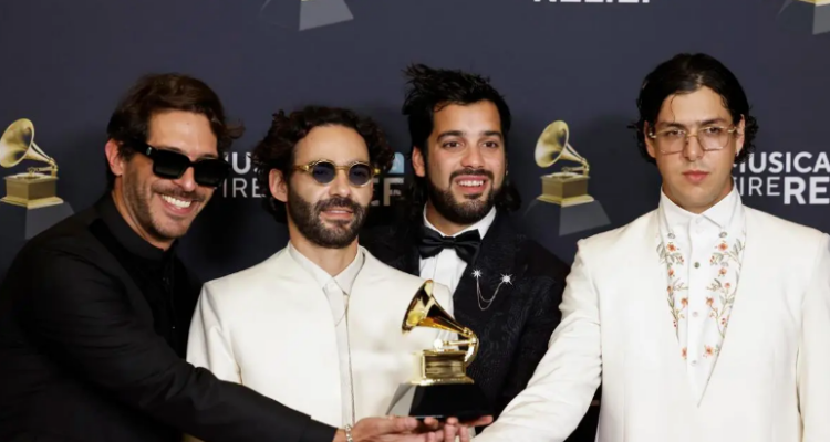 Rawayana ganó Grammy con «¿Quién trae las cornetas?» 1 Rawayana gana Grammy