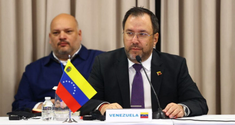 Canciller Gil reafirmó en reunión de CELAC importancia de defender la paz de la región: «No es un ataque contra Venezuela nada más» 1 Gil