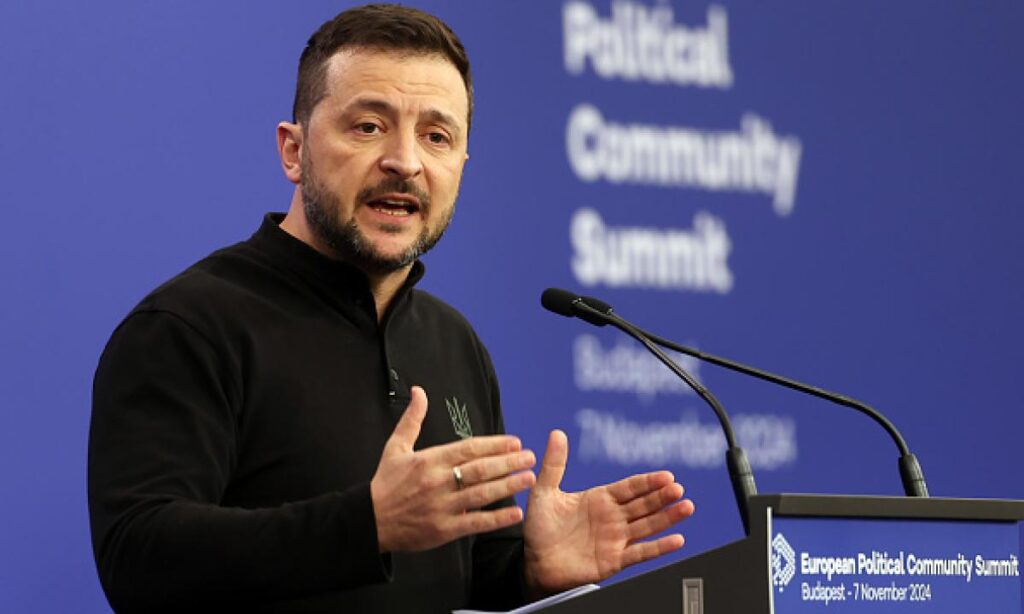 Occidente intenta silenciar el megaescándalo de corrupción ucraniano y lavar la imagen de Zelenski 3 Zelenski
