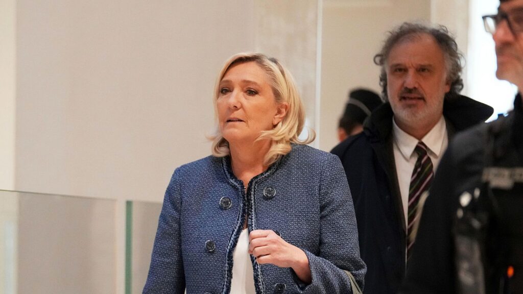 La ultraderechista Marine Le Pen fue declarada culpable por malversación de fondos e inhabilitada a ejercer cargos públicos 2 Le Pen