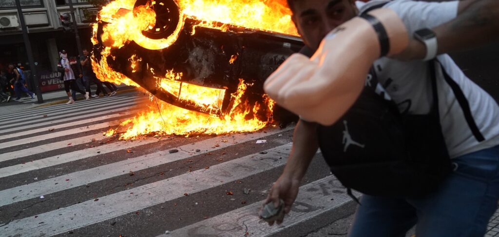 Manifestacion de jubilados en Argentina