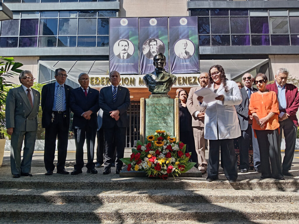 Innovación, respeto, información y financiamiento del Gobierno para un plan de salud pública propone el gremio médico venezolano 5 Ofenda Floral FMV