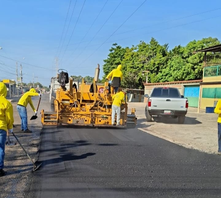 Sector «Las Cabrias» de Maracaibo se transformó: Modernización vial a cargo de la Gobernación del Zulia 2 WhatsApp Image 2025 03 12 at 2.25.47 PM
