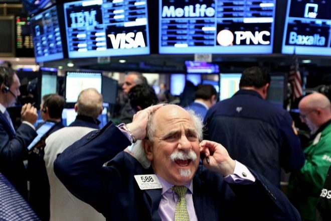 Otro «lunes negro»: Se desplomaron los mercados mundiales tras los aranceles de Trump 2 Caida de los mercados