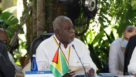 Mark Phillips, primer ministro de Guyana