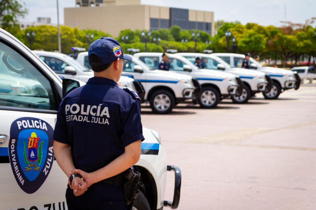 Gobernador Rosales entregó 30 nuevas patrullas para reforzar la seguridad en el Zulia 8 WhatsApp Image 2025 04 11 at 11.00.31 AM 1