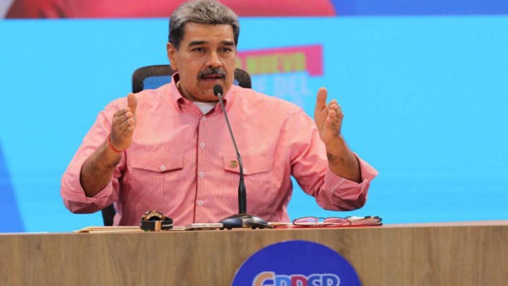 Petro pidió una investigación penal contra Trump por los ataques contra presuntos narcotraficantes 3 Maduro