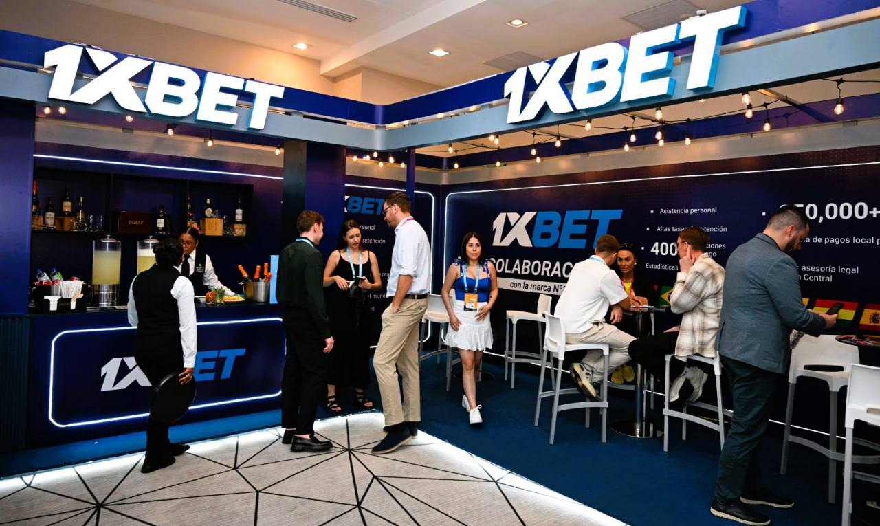 Brindis por el crecimiento: 1xBet destaca en SAGSE Panamá 2025 2 1xBet Highlights from SAGSE Panama 3