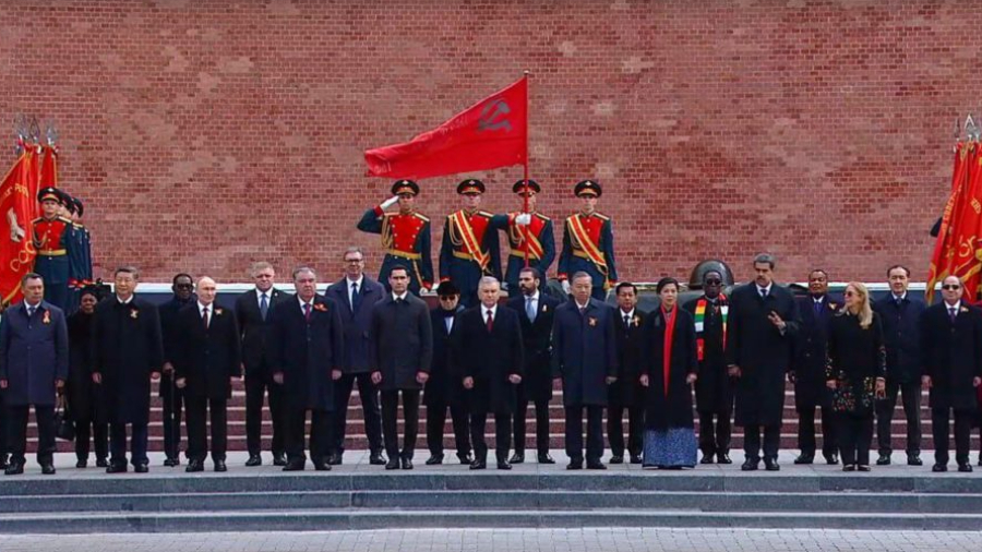 cortesia lideres mundiales en el desfile dia de la victoria en rusia 41088