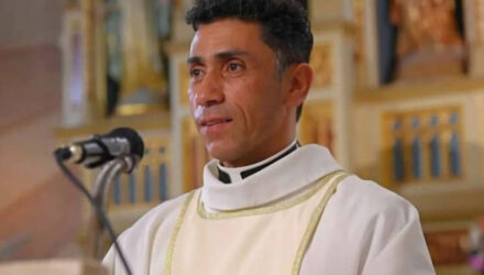 reverendo alexander rivera vielma 42215