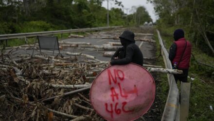 Bananero bloquean calles en Panama