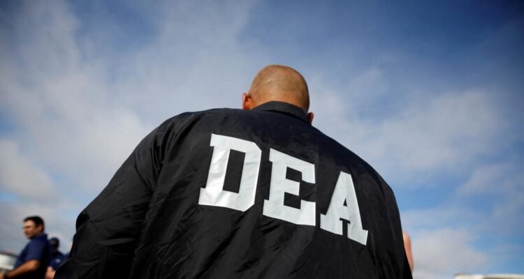 DEA2