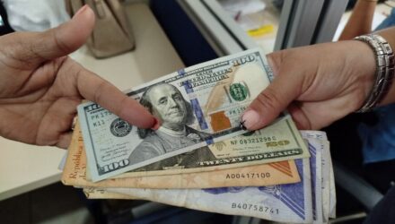 Dolares bolivares