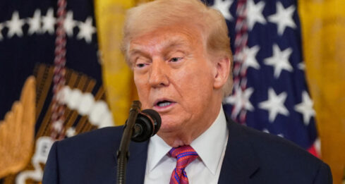 2025 07 18T190956Z 1635895194 RC27PFA3WVHH RTRMADP 3 USA TRUMP