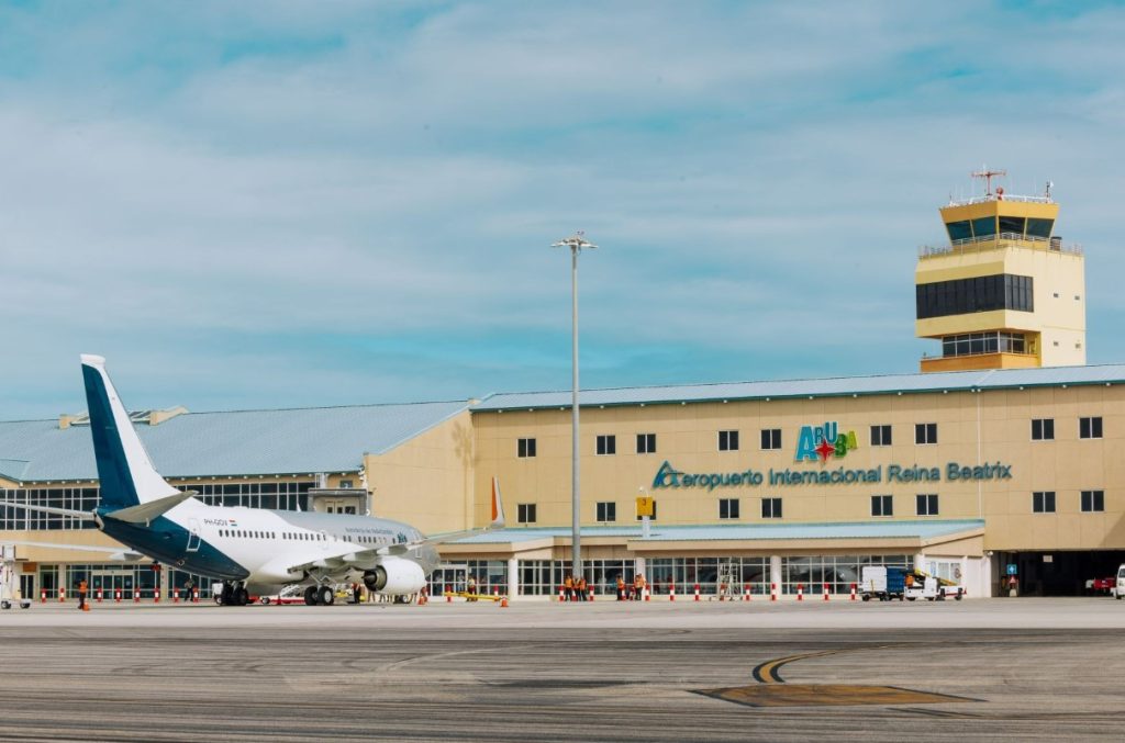 Aeropuerto RB Aruba1 1024x677 1