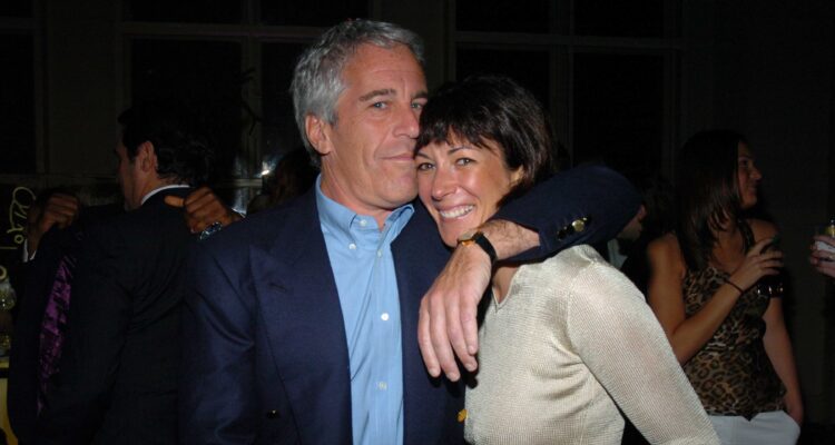 Gobierno de Trump concluyó que Epstein no tenía una lista de clientes ni fue asesinado 1 Epstein