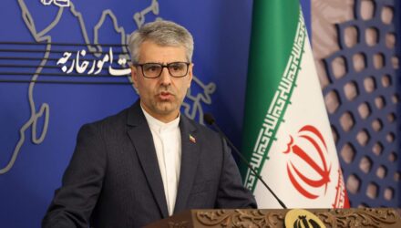 Irán