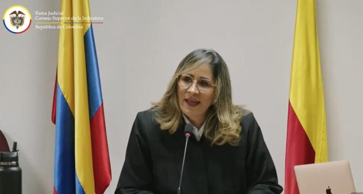 Jueza afirmó que la Justicia no cede al poder, al iniciar lectura del fallo del caso Uribe 1 Jueza caso Uribe