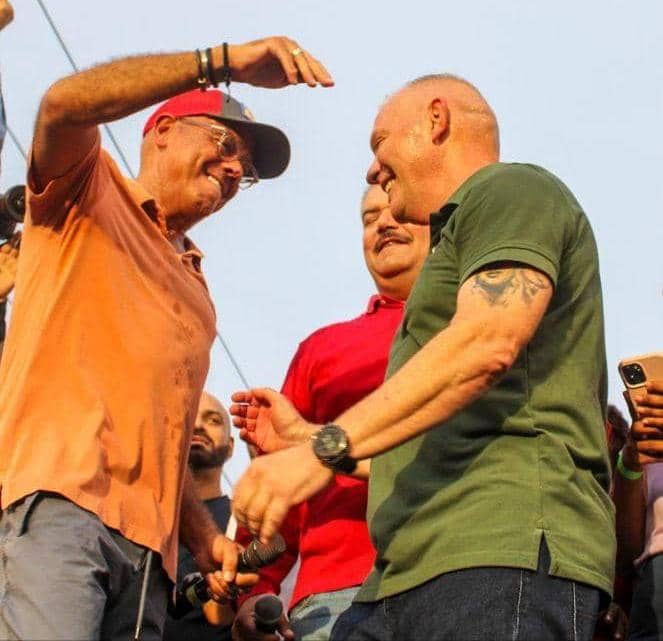 Gian Carlo Di Martino realizó cierre de campaña y ofreció trabajo desde el mismísimo 27 de julio 4 PHOTO 2025 07 24 13 19 50