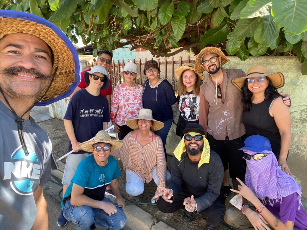 «Los 18 comunitarios»: Impacto de la exposición colectiva muralista en la comunidad 4 PHOTO 2025 07 28 08 07 15 1