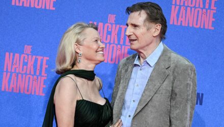 PamelaAndersonyLiamNeeson 88652a7c5c6044f0a23848885873184a