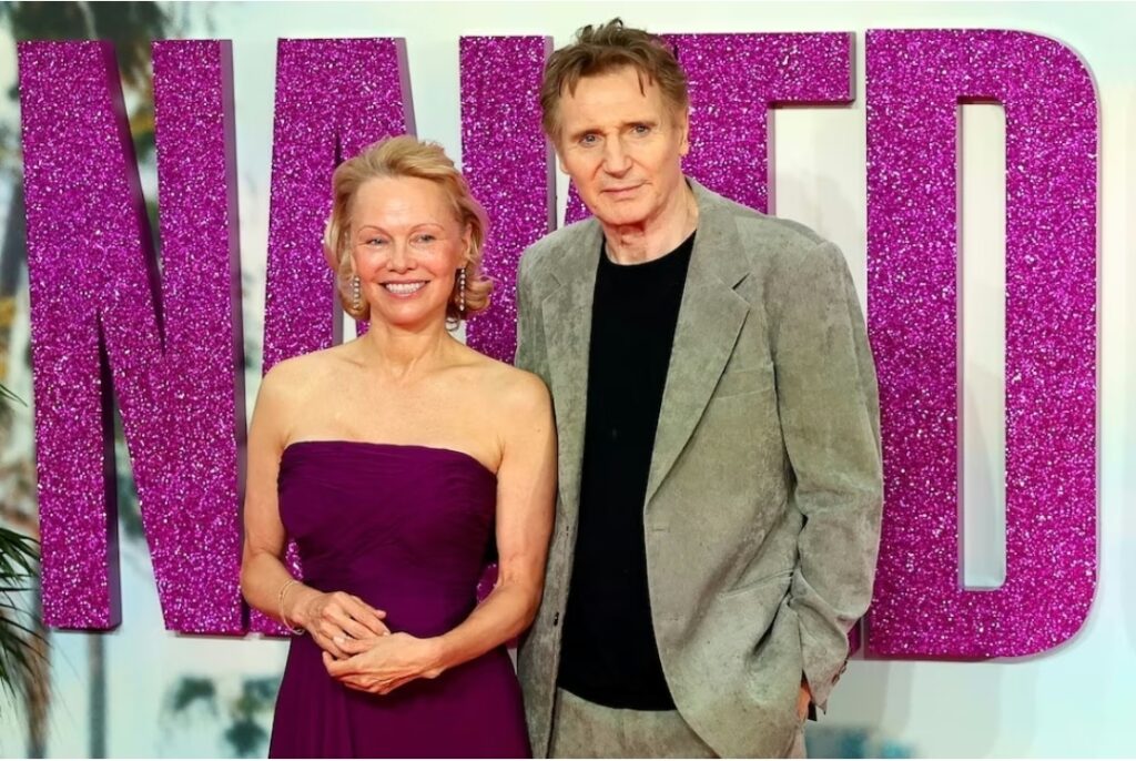 Crecen los rumores de romance entre Pamela Anderson y Liam Neeson: «No pueden mantener las manos alejadas el uno del otro» 3 Screenshot 20250730 110352