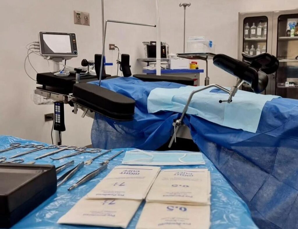 Plan Cayapa de la Salud llegó a Mara con la instalación de equipos para Unidad de Diálisis 3 WhatsApp Image 2025 07 03 at 11.45.32 AM 2