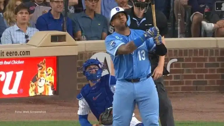 Salvador Pérez superó a Bob Abreu entre venezolanos con más jonrones en la MLB 2 WhatsApp Image 2025 07 22 at 5.35.14 PM
