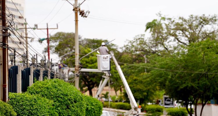 Plan de Iluminación Vial de la Gobernación y Corpoelec se desarrolla en ocho avenidas de Maracaibo 1 Plan de iluminación