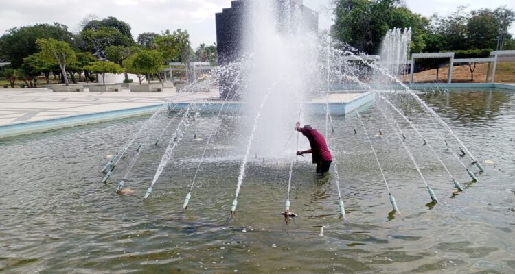 Gobernación Bolivariana del Zulia realiza jornada integral de mantenimiento en el Parque Rafael Urdaneta 1 Parque