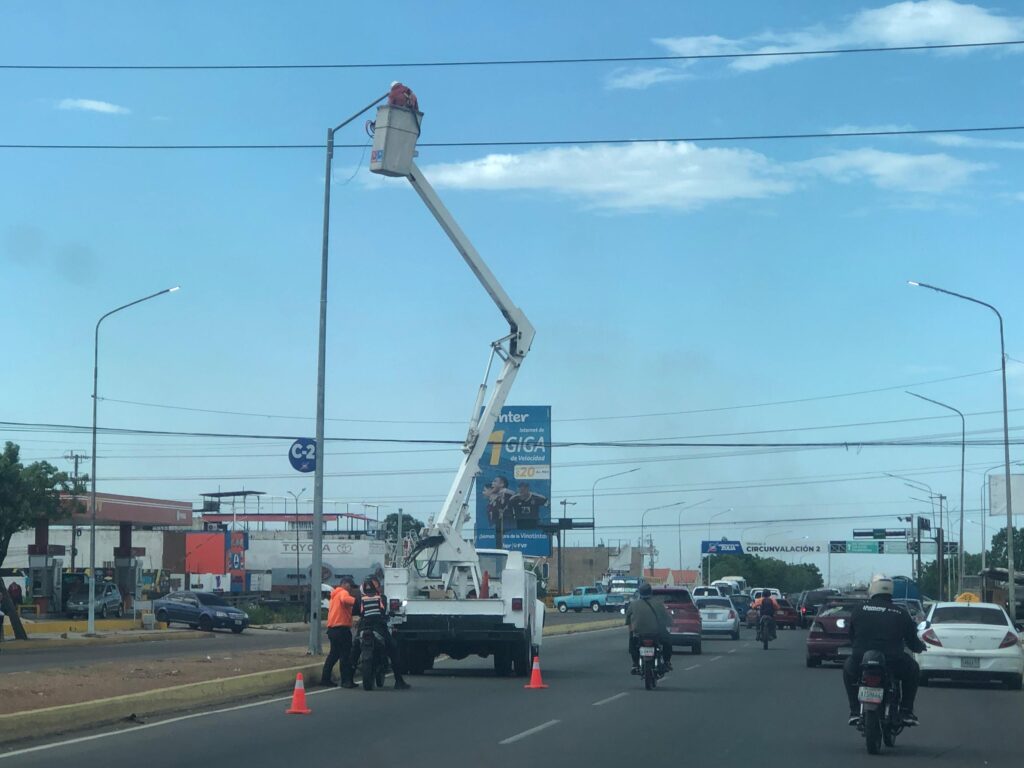 Plan de Iluminación Vial del gobernador Luis Caldera se consolida en apenas un mes de gestión 4 WhatsApp Image 2025 07 28 at 12.37.32 PM