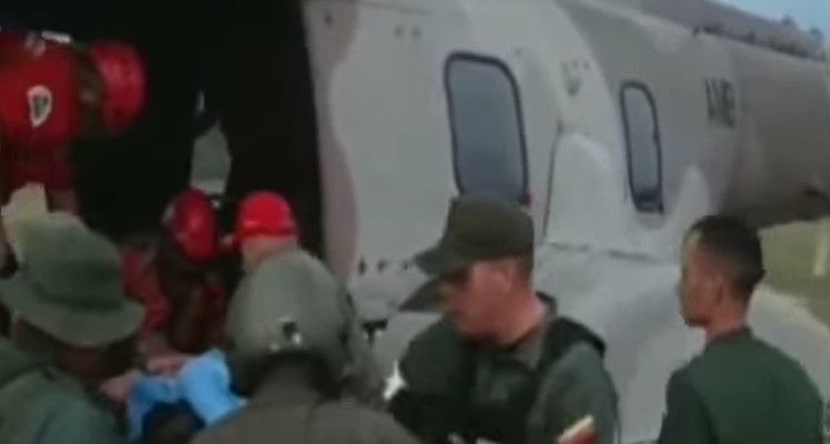 Rescataron con vida a tres personas tras accidente aéreo en Amazonas 1 fanbrescateamazonasf29072025a