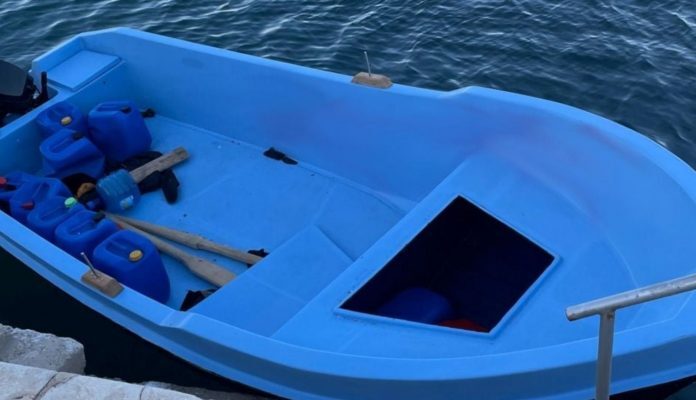 Lancha con destino a Aruba es interceptada con migrantes venezolanos 1 Aruba