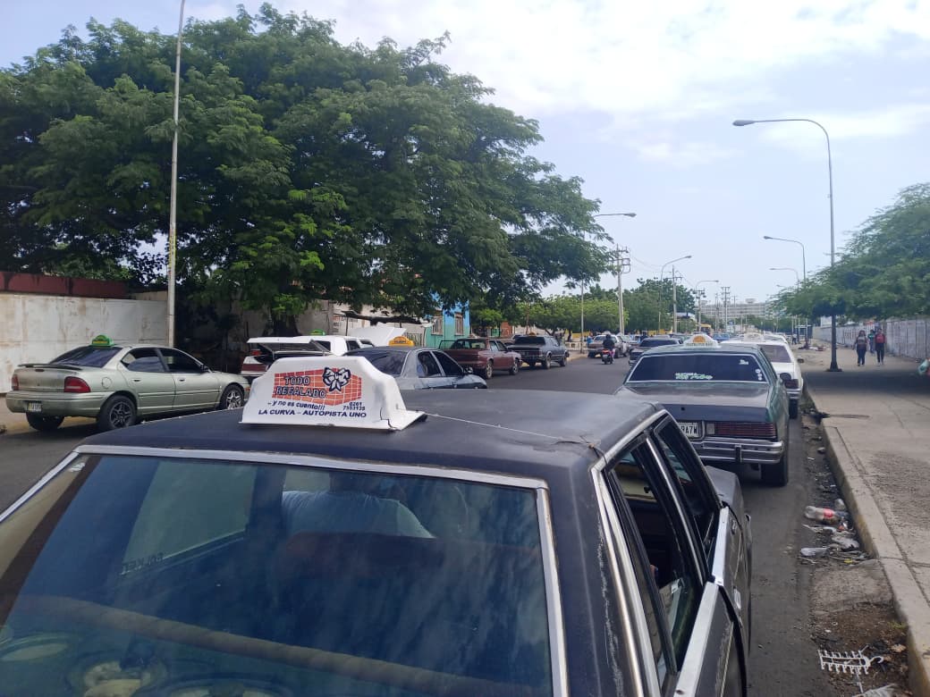 El costo de pasaje en Maracaibo: Usuarios reclaman aumentos constantes y transportistas se escudan con el alza del dólar 2 8DkqKpCr WhatsApp Image 2025 08 22 at 1.07.18 PM
